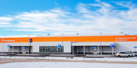 РЯЗАНЬ, ТОРГОВЫЙ ЗАЛ (М5)