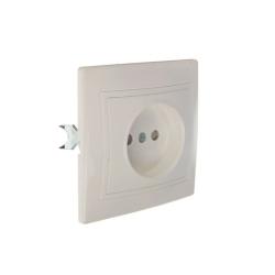 Розетка сетевая TDM Таймыр с заземлением с защитными шторками белый SQ1814-0016