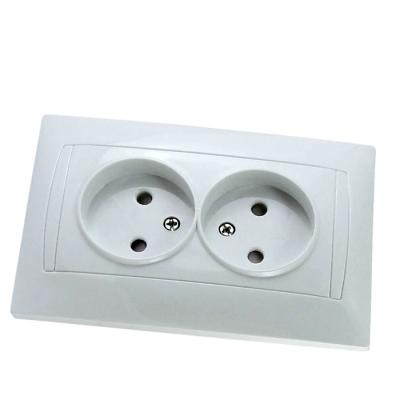 Розетка сетевая TDM Таймыр двойная белый SQ1814-0013