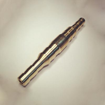 Штуцер-двойник универсальный под шланг