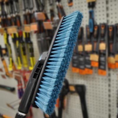 Щетка-скребок AVS SB-6330 телескопическая 900-1300 мм