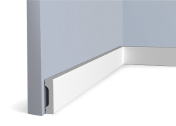 Плинтус HIWOOD 40*10*2000 мм W40V1