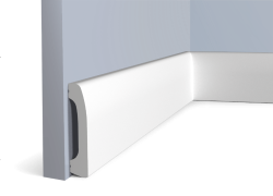 Плинтус HIWOOD 69*14*2000 мм B70V2