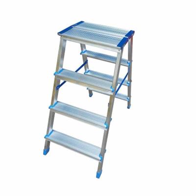 Стремянка двухсторонняя TARKO 4 ступени T14204