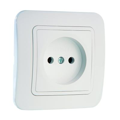 Розетка сетевая MAKEL Lilium белый 70022