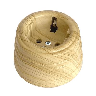 Розетка сетевая ТМ МЕЗОНИНЪ Усадьба с заземлением сосна GE30301-11