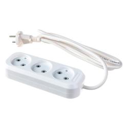 Удлинитель UNIVERSAL 3 гнезда 2 м 639М-02