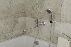 Смеситель для ванны RUSH A381-02-51