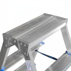 Стремянка двухсторонняя TARKO 5 ступеней T04205