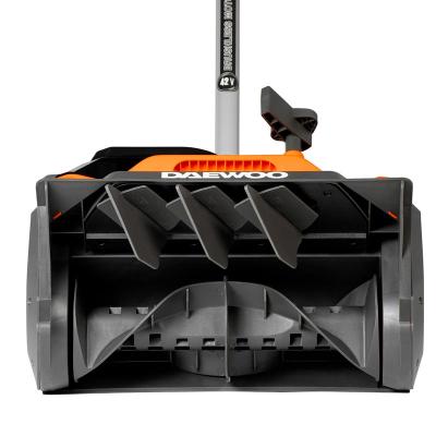 Снегоуборщик DAEWOO DAST 4042Li Set Снегоуборщик DAEWOO DAST 4042Li Set