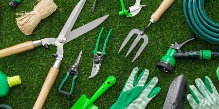 Какой садовый инвентарь для дачи и огорода нужен на сезон